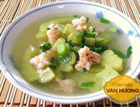 Canh tôm khổ qua